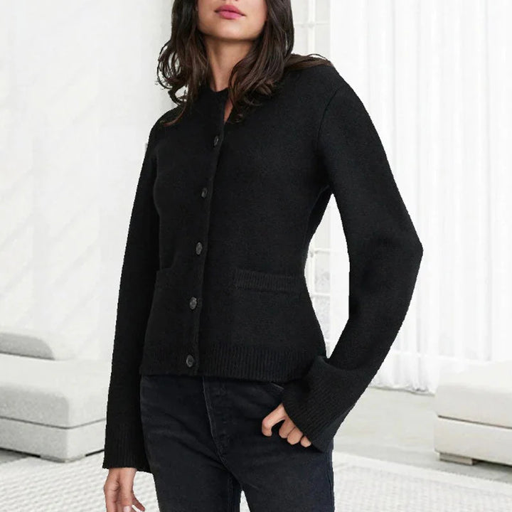 Callie | Classic Buttoned Cardigan